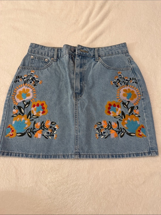 Pink Lily Dresses & Skirts - Embroidered Floral Denim Skirt - Blue